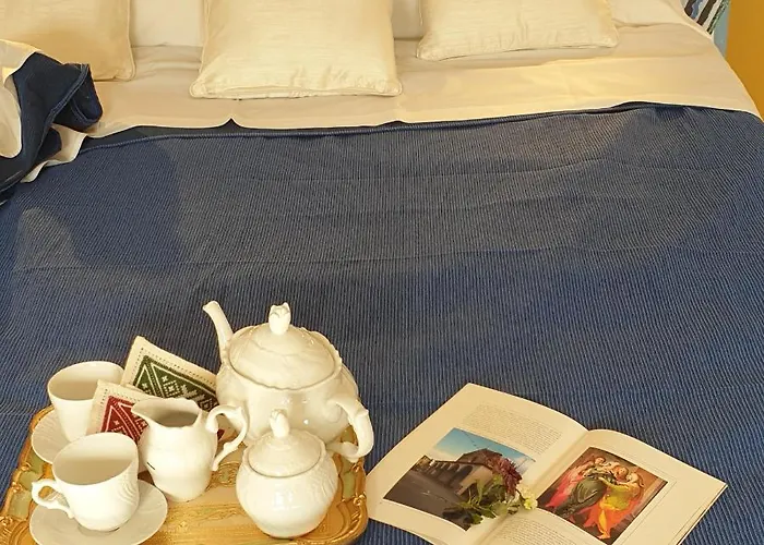 Luna Πανσιόν 4*